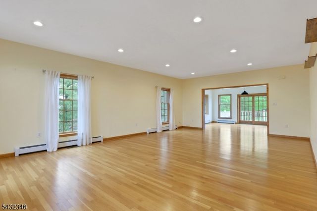 40 Horseneck Rd, Montville Twp., NJ 07045