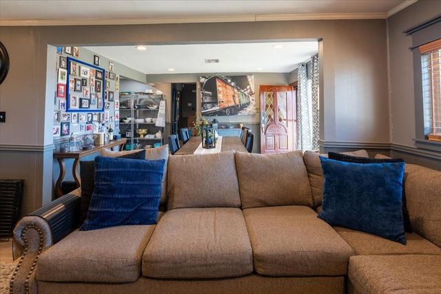 10601 Buffum Street, Houston, TX 77051