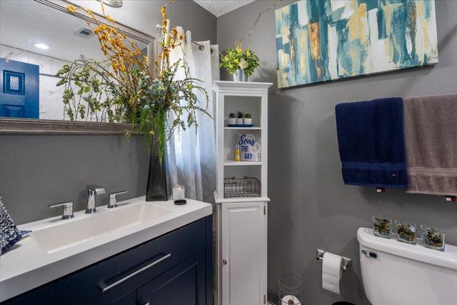 10601 Buffum Street, Houston, TX 77051