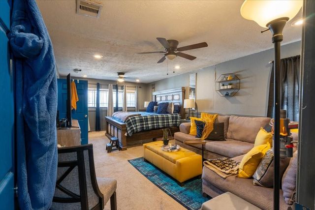 10601 Buffum Street, Houston, TX 77051