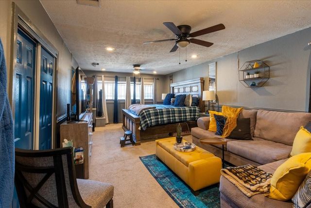 10601 Buffum Street, Houston, TX 77051