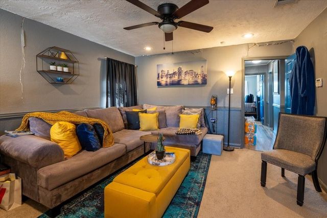 10601 Buffum Street, Houston, TX 77051