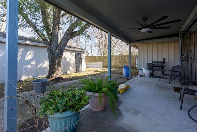 10601 Buffum Street, Houston, TX 77051