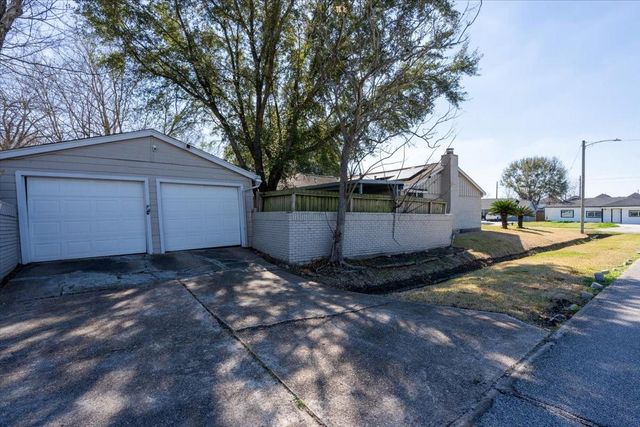 10601 Buffum Street, Houston, TX 77051