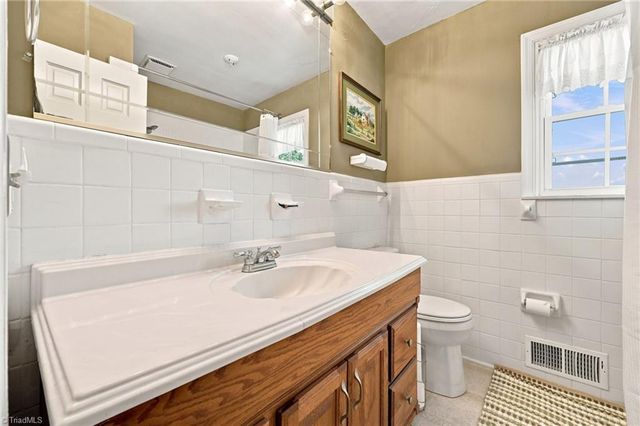 1207 Grassy Creek Road, Pinnacle, NC 27043