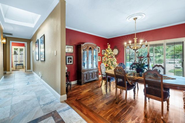 5627 N Kavanagh Avenue, Fresno, CA 93711