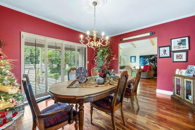 5627 N Kavanagh Avenue, Fresno, CA 93711