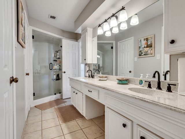 3606 E Creek Club Drive, Missouri City, TX 77459