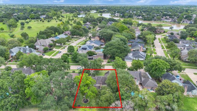 3606 E Creek Club Drive, Missouri City, TX 77459