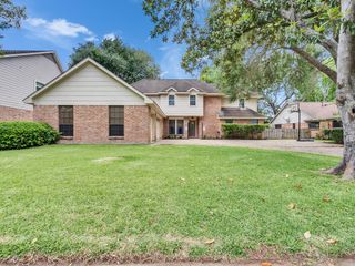 3606 E Creek Club Drive, Missouri City, TX 77459