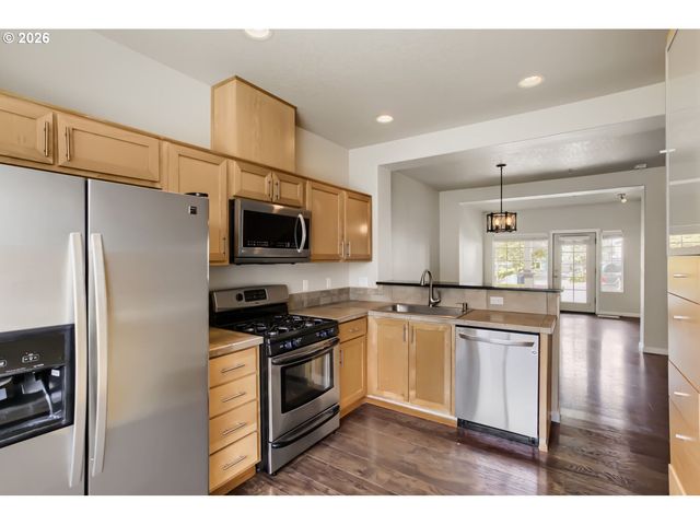 310 Nw 116TH Ave 105, Portland, OR 97229