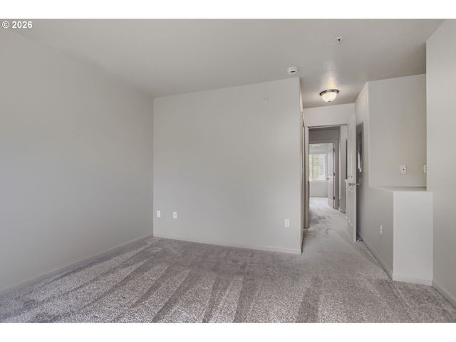 310 Nw 116TH Ave 105, Portland, OR 97229