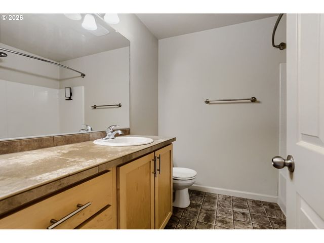 310 Nw 116TH Ave 105, Portland, OR 97229