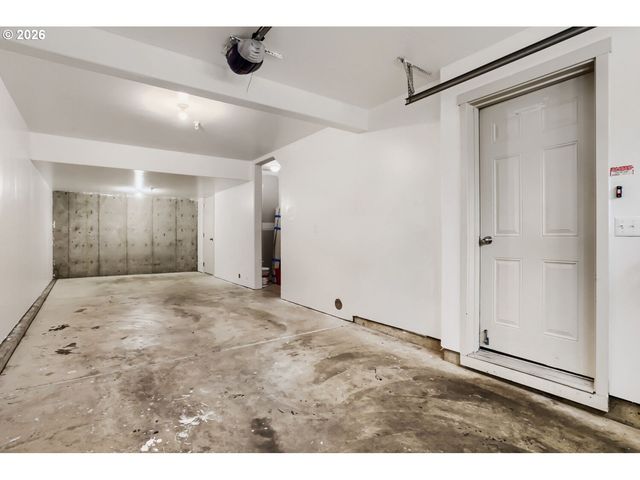 310 Nw 116TH Ave 105, Portland, OR 97229