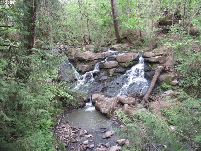 310 Nw 116TH Ave 105, Portland, OR 97229