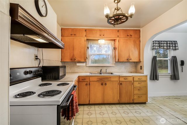 10730 84th St NE, Lake Stevens, WA 98258