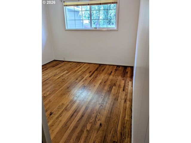15341 S HATTAN Rd, Oregon City, OR 97045