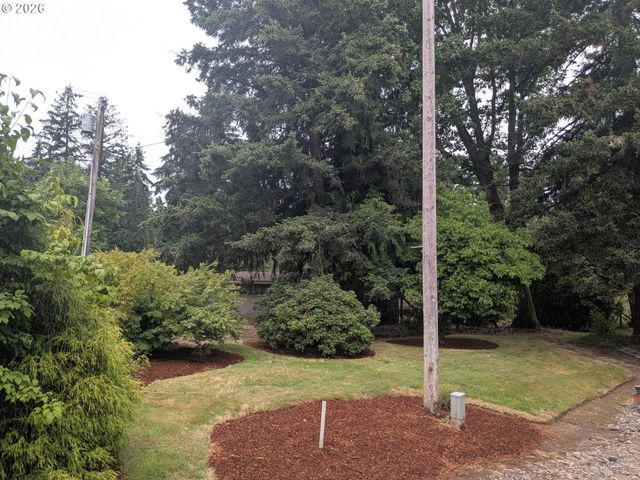15341 S HATTAN Rd, Oregon City, OR 97045