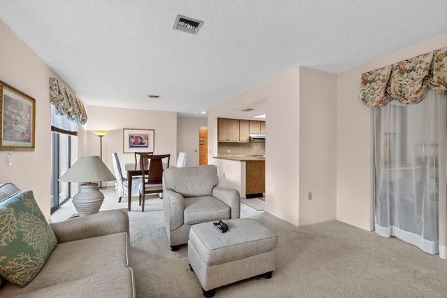 17349 NW 62nd Place, Hialeah, FL 33015