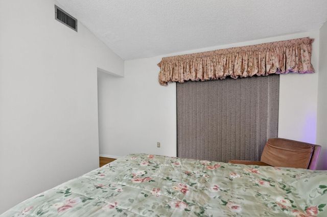 17349 NW 62nd Place, Hialeah, FL 33015