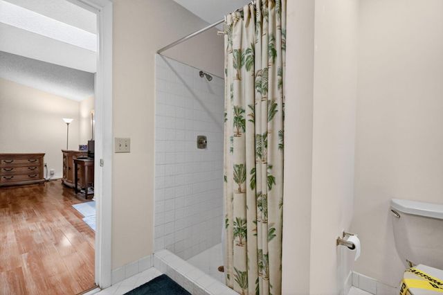 17349 NW 62nd Place, Hialeah, FL 33015