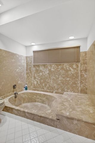 17349 NW 62nd Place, Hialeah, FL 33015