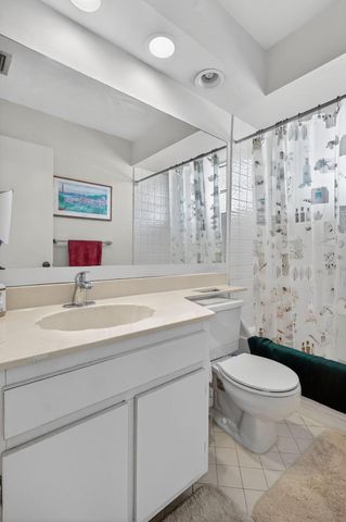 17349 NW 62nd Place, Hialeah, FL 33015