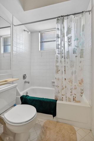 17349 NW 62nd Place, Hialeah, FL 33015