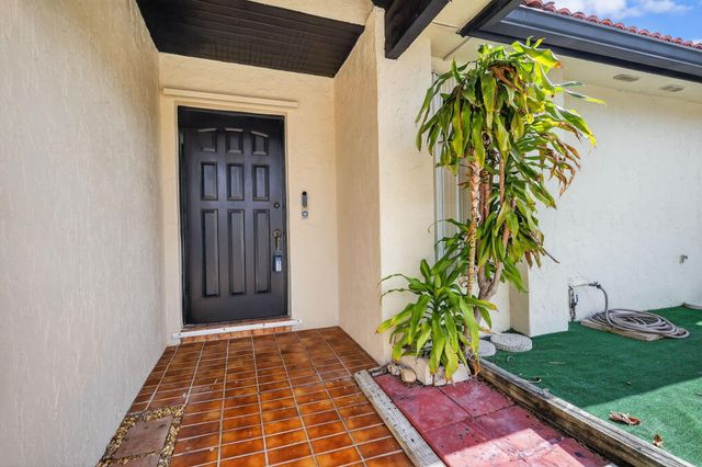 17349 NW 62nd Place, Hialeah, FL 33015