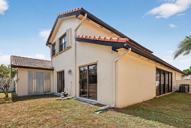 17349 NW 62nd Place, Hialeah, FL 33015