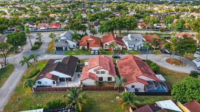 17349 NW 62nd Place, Hialeah, FL 33015