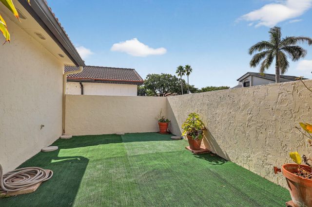 17349 NW 62nd Place, Hialeah, FL 33015