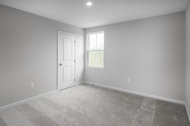 945 Horseshoe Dr, Smyrna, TN 37167