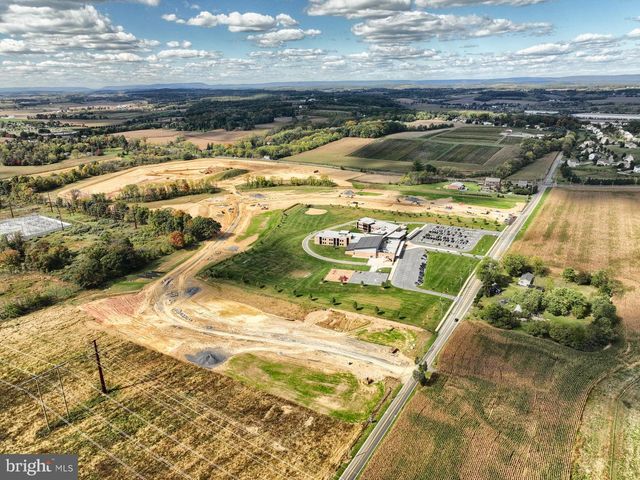 8001 AMERICAN #NOTTINGHAM, Breinigsville, PA 18031