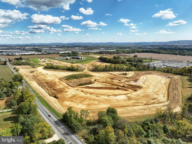 8001 AMERICAN #NOTTINGHAM, Breinigsville, PA 18031