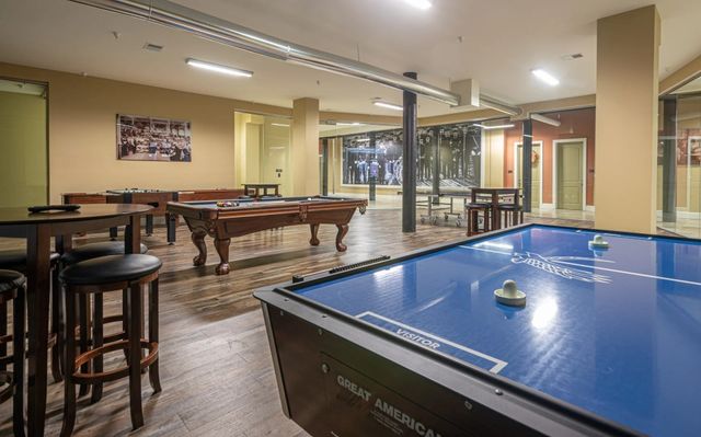 300 Canal Street 6-502, Lawrence, MA 01840