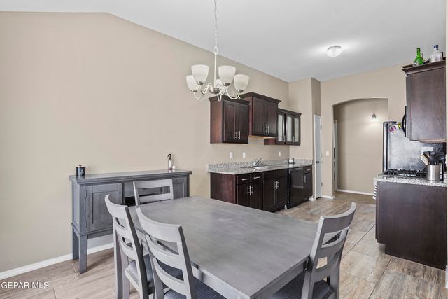 420 Gran Villa, Socorro, TX 79927