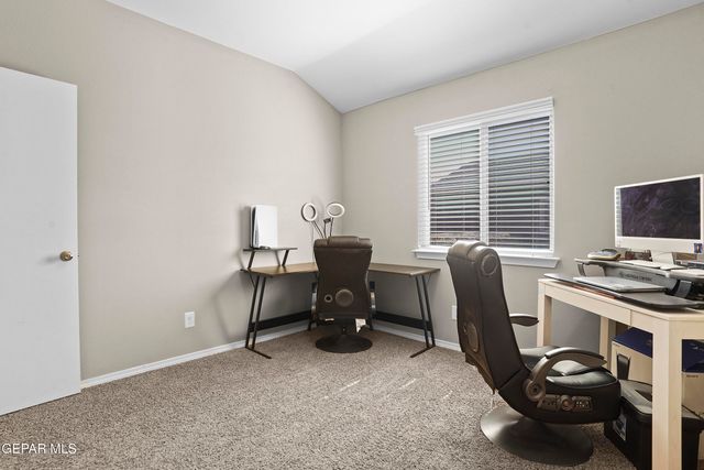 420 Gran Villa, Socorro, TX 79927