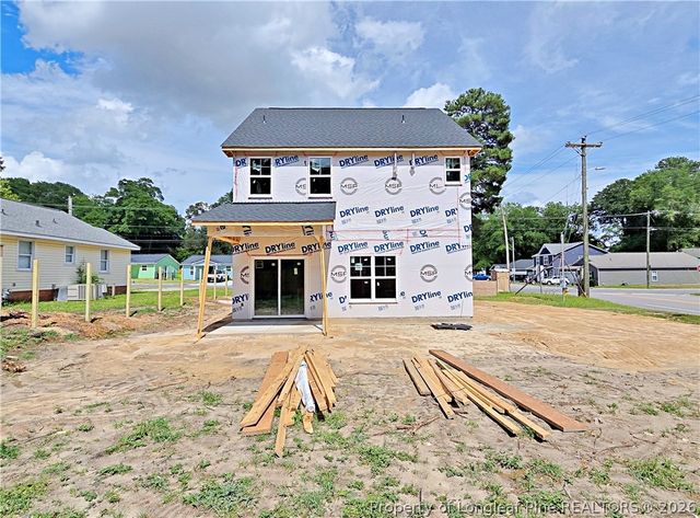 318 Broadfoot Avenue, Fayetteville, NC 28305