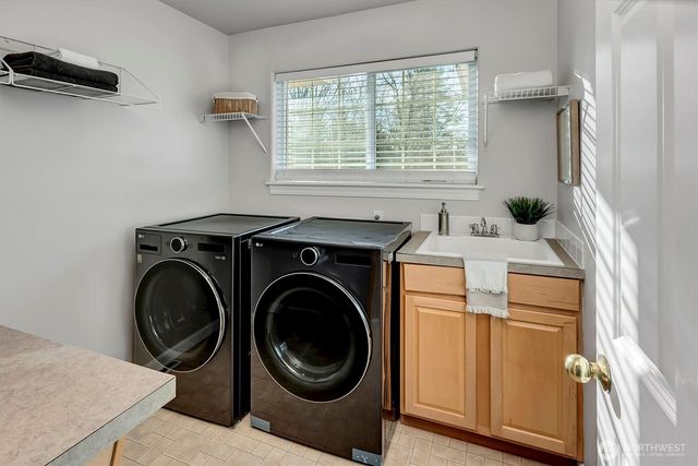 5305 W Interurban Boulevard, Bothell, WA 98012