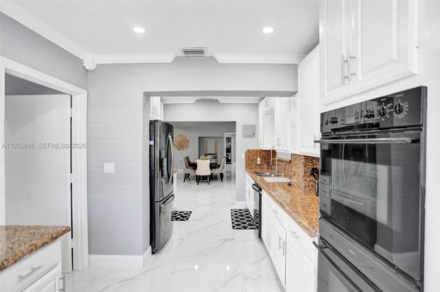 2797 NE 21st Terrace, Lighthouse Point, FL 33064