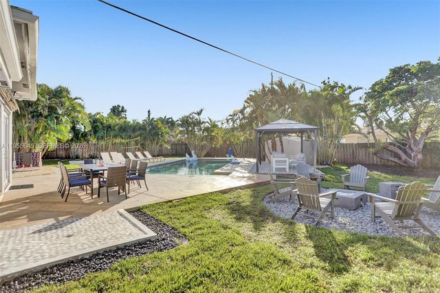 2797 NE 21st Terrace, Lighthouse Point, FL 33064