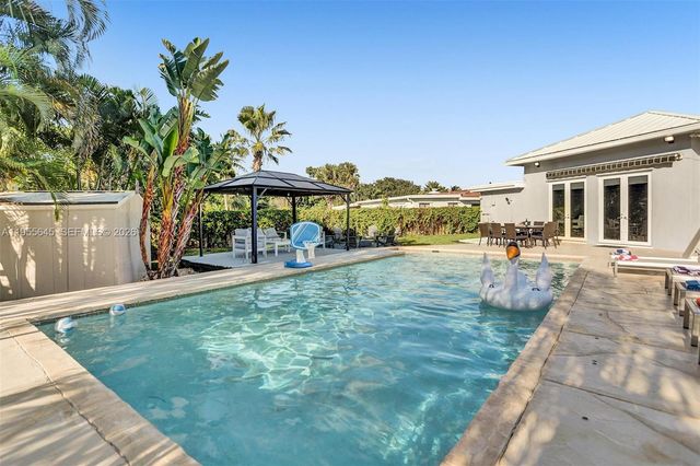 2797 NE 21st Terrace, Lighthouse Point, FL 33064