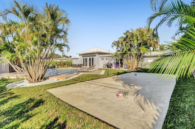 2797 NE 21st Terrace, Lighthouse Point, FL 33064