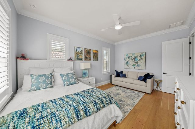 3301 W LAWN AVENUE, Tampa, FL 33611