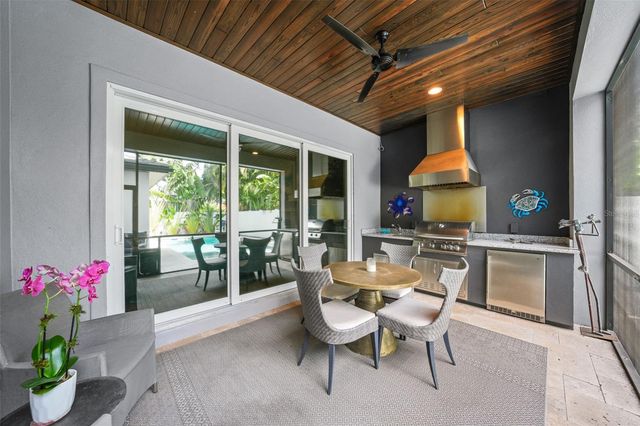 3301 W LAWN AVENUE, Tampa, FL 33611