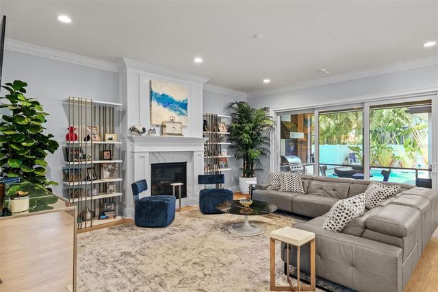 3301 W LAWN AVENUE, Tampa, FL 33611