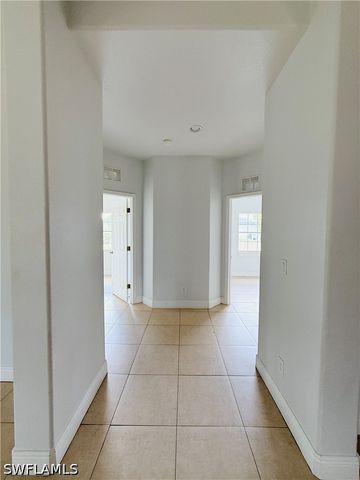 3465 Everglades BLVD N, Naples, FL 34120