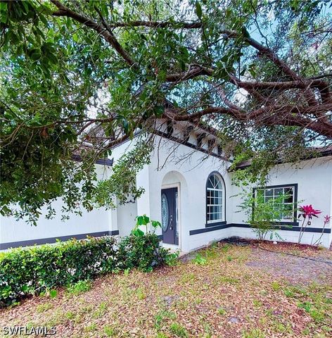 3465 Everglades BLVD N, Naples, FL 34120