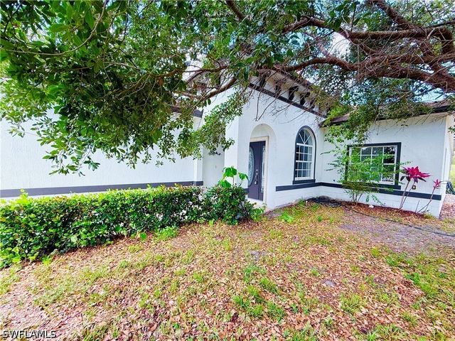 3465 Everglades BLVD N, Naples, FL 34120